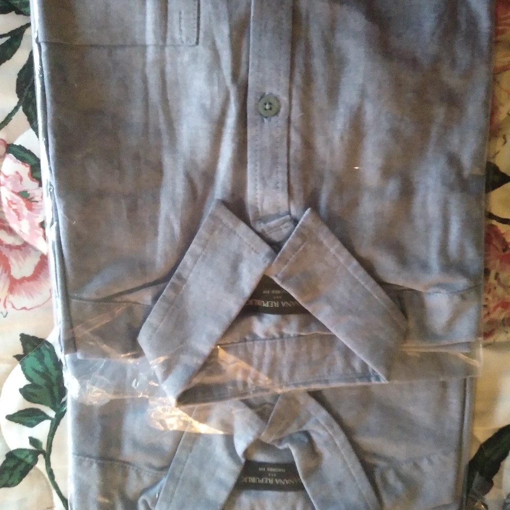 Clothes - Picture 9 of 14